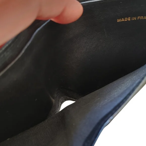 CHANEL Timeless Diamond Stitch Black Leather Bifold Wallet - Picture 4 of 16